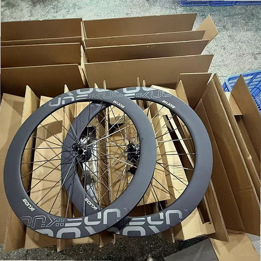IKUOS Road 700c Carbon Wheelset 50/55/65mm Aero Clincher Wheels Disc Brake